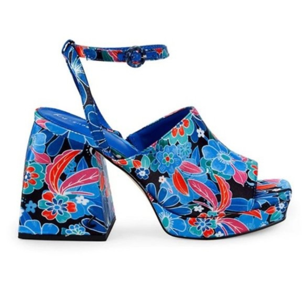 NWOT Circus NY by Sam Edelman Miranda Floral Print Block heel sandals